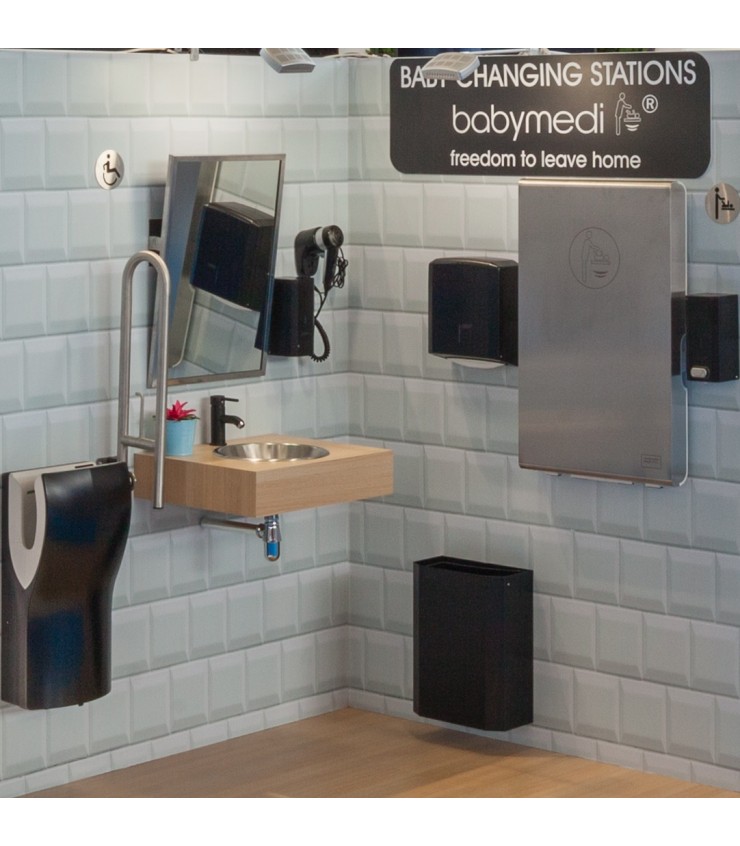 Vertical baby changing station Mediclinics