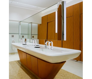 Mediclinics all-In-One wash basin mounted